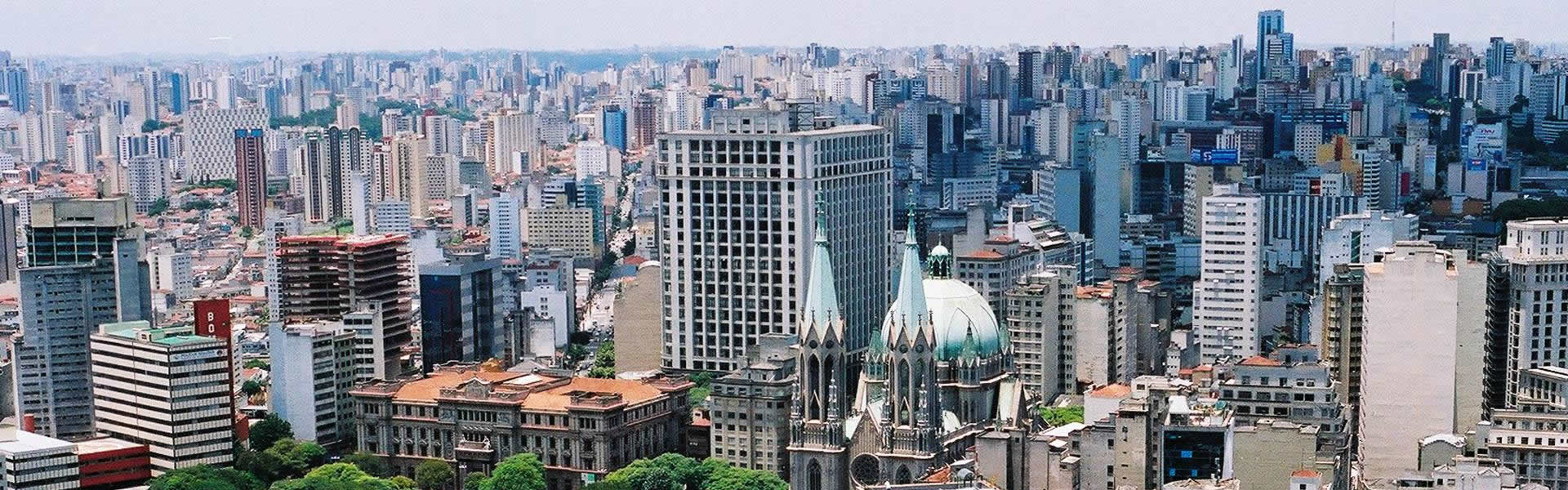 Leia mais sobre o artigo Qualidade do ar na Região Metropolitana de SP melhora, aponta estudo da Cetesb