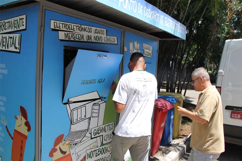 Leia mais sobre o artigo Empresa recolhe resíduos eletroeletrônicos do Sistema Ambiental