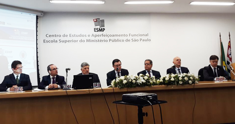 Leia mais sobre o artigo Presidente da CETESB participa de Seminário sobre Passivos Ambientais