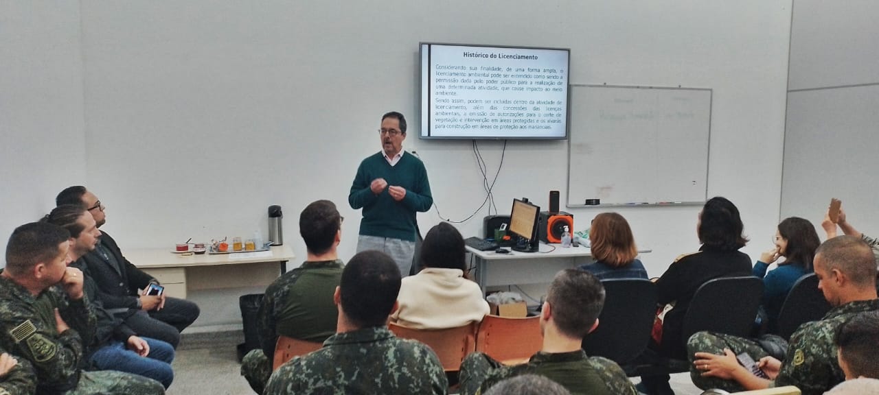 Leia mais sobre o artigo CETESB promove curso sobre legislação ambiental no Guarujá